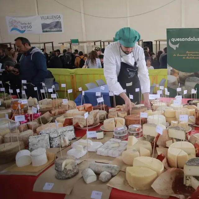 esta feria se ha convertido en un referente para las personas que les encanta el mundo de los quesos de cabra payoya.