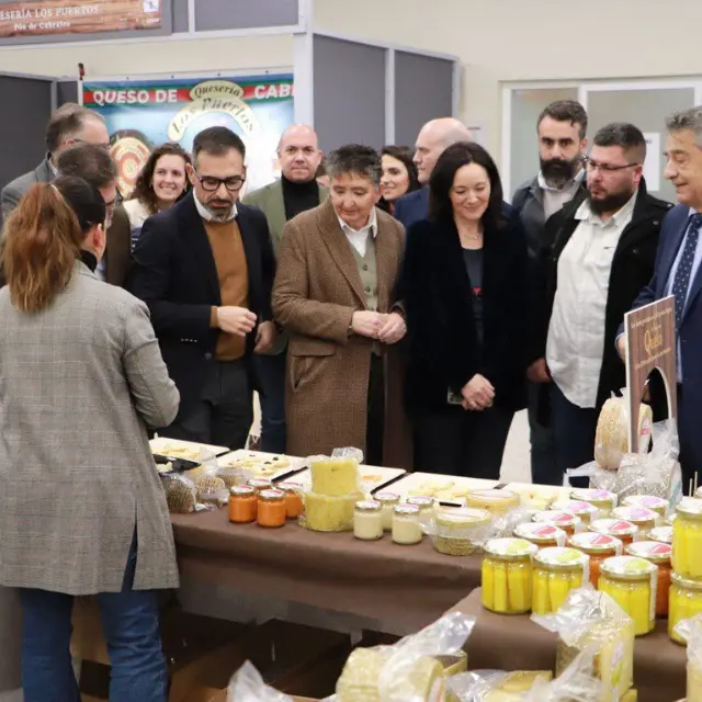 Aquí hay espacio para aprender sobre leche cruda, métodos de afinado y recuperación de recetas tradicionales.