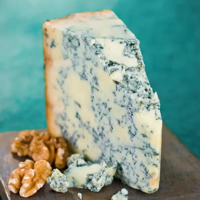 Aunque el Stilton tiene “solo” unos 300 años, su estatus como Queso Histórico es indiscutible.
